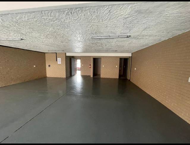 INDUSTRIAL PROPERTY TO RENT IN HENNOPSPARK